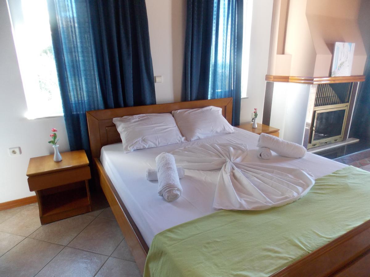 Hotel Dea Sarandë Eksteriør billede