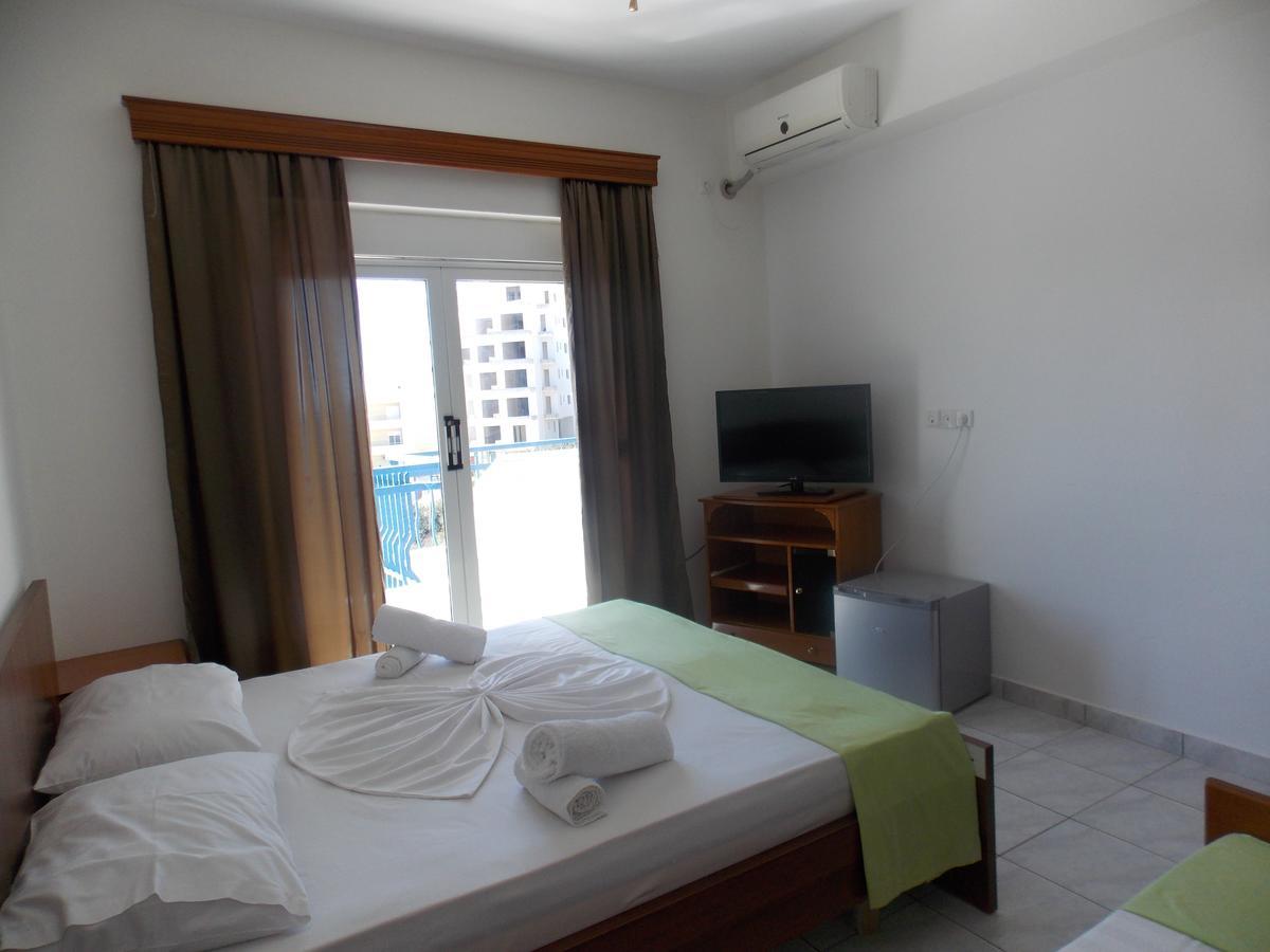Hotel Dea Sarandë Eksteriør billede